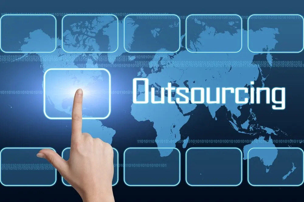 Considerations for choosing the right IT outsourcing provider